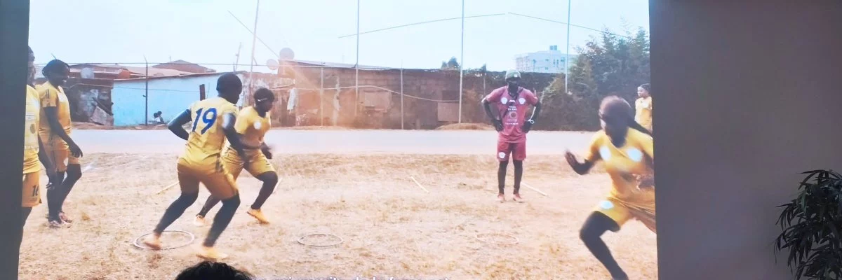 Kevine et Fortune : quand le football féminin africain devient matière à penser