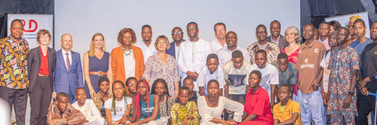 Institut Français de Cotonou - soirée débat sur les femmes et les cancers du sein au Bénin